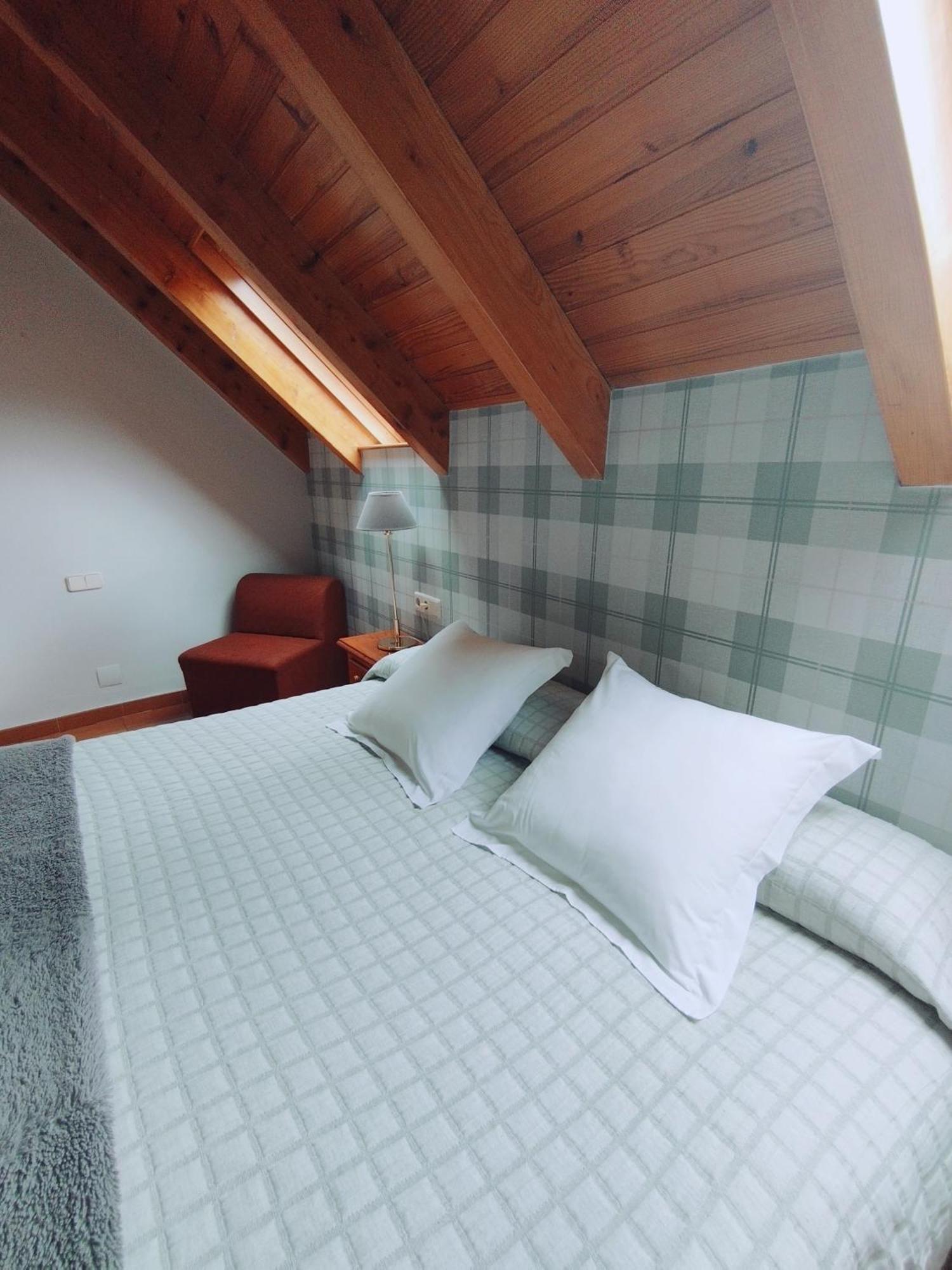 Hotel Ostau D'Oc Vielha Exteriör bild